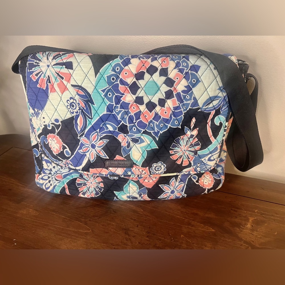 Vera Bradley Messenger Bag "Lotus Flower Swirl" Crossbody Laptop bag